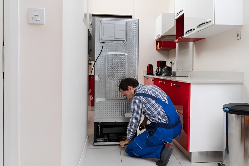 Refrigerator repair in Riverside